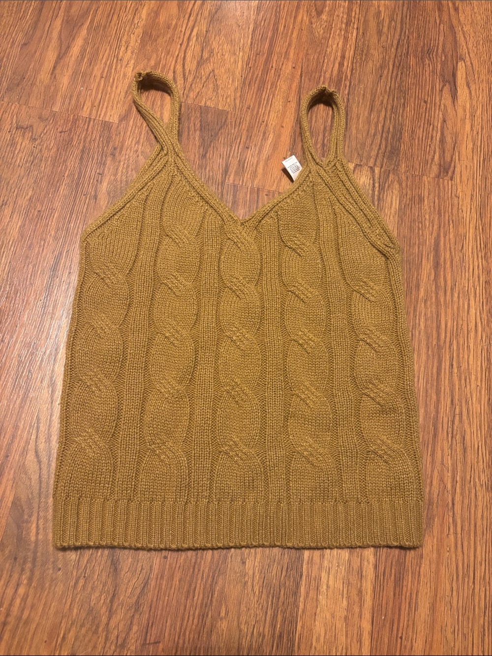 Cable Knit V-Neck Tank Top